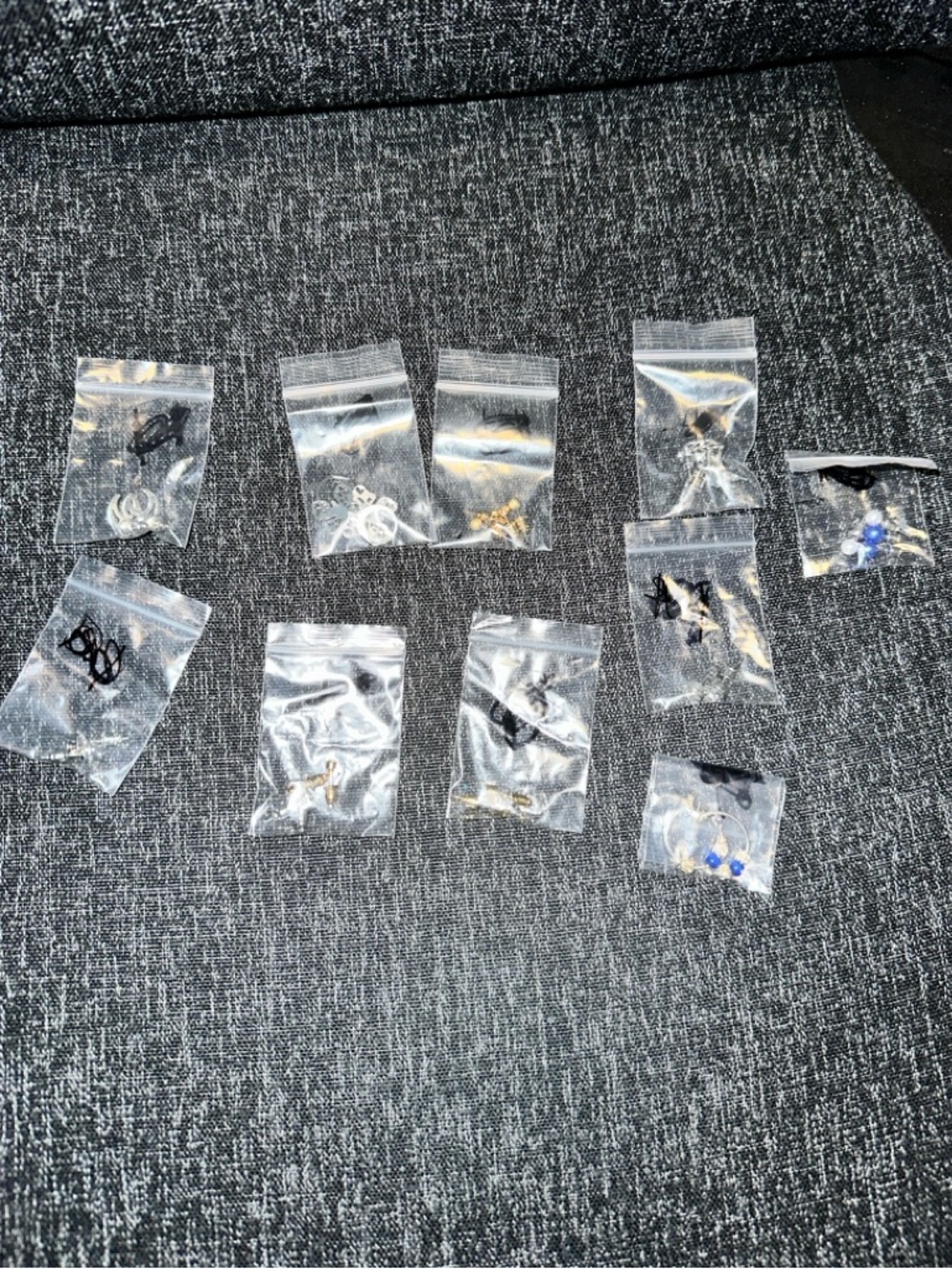 10 pc Earring bundle! Costume jewelry!